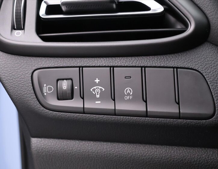 Hyundai i30 Hatchback 2,0 l 206 kw