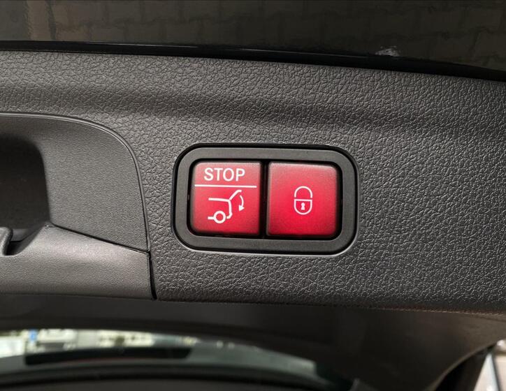 Mercedes-Benz GLE 27