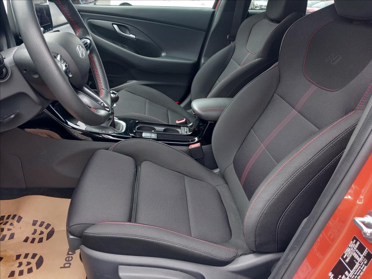 Hyundai i30 Hatchback 1,5 l 103 kw