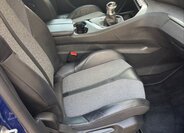 Peugeot 3008 SUV 1,2 l 96 kw