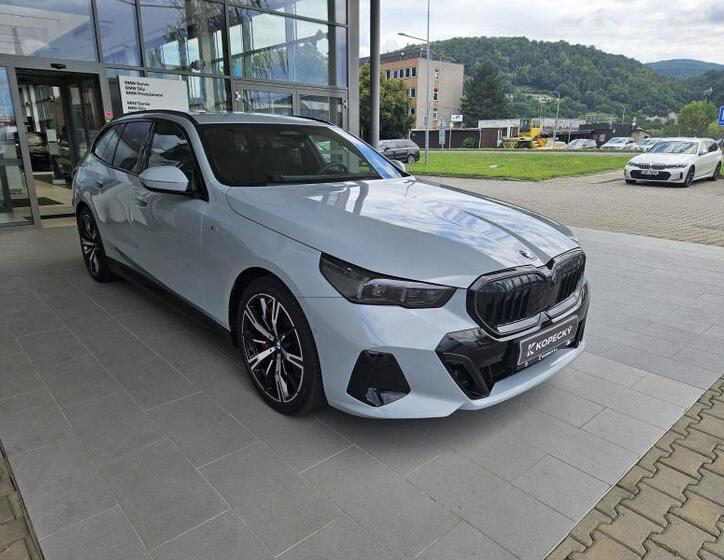 BMW Řada 5 8