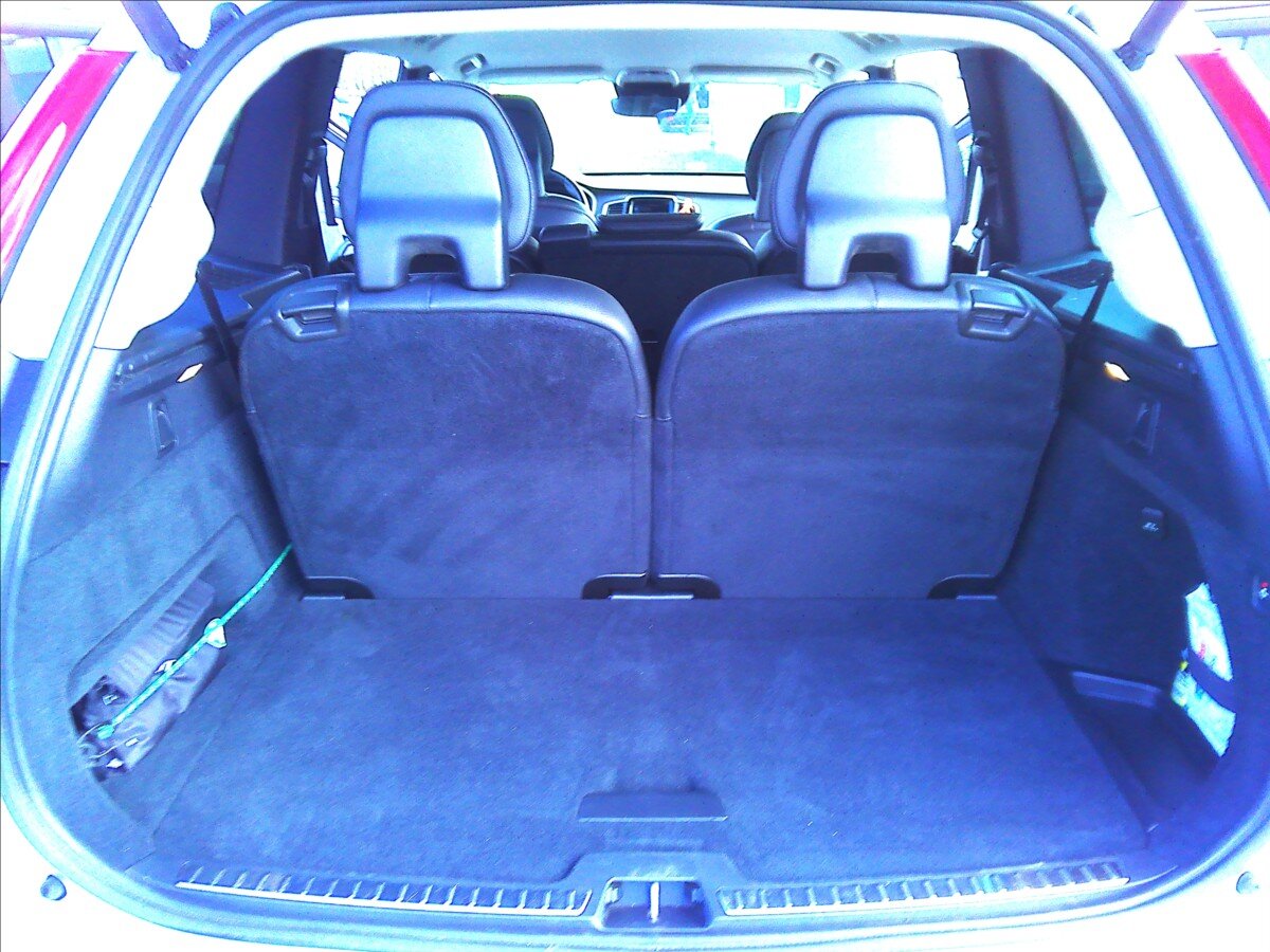 Volvo XC90 SUV / Terénní 2,0 l 173 kw