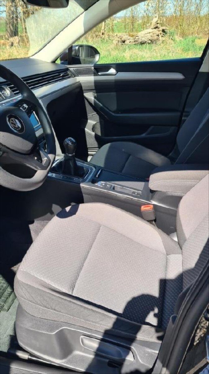 Volkswagen Passat Kombi 0,0 110 kw