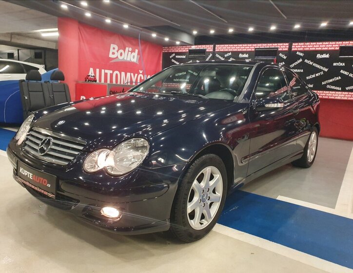 Mercedes-Benz Třídy C Hatchback 1,8 l 105 kw
