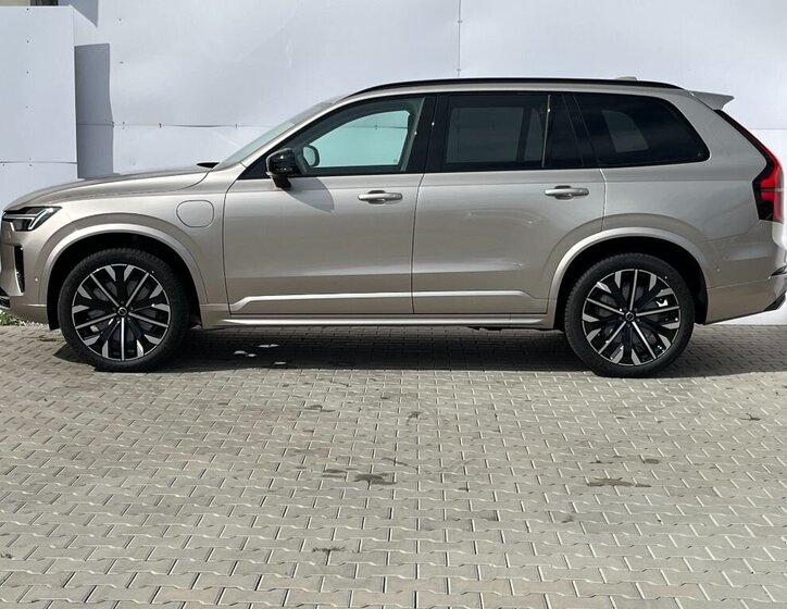 Volvo XC90 SUV 2,0 l 184 kw