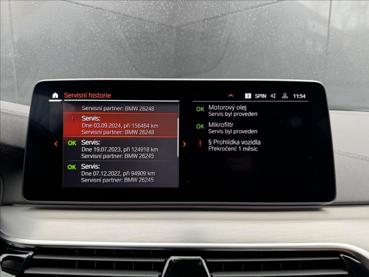 BMW Řada 5 Kombi 3,0 l 210 kw