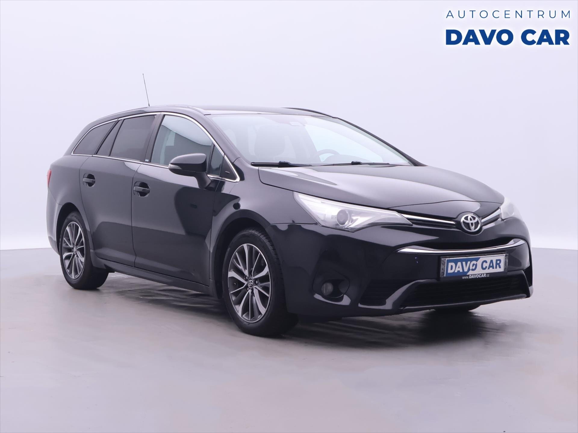 Toyota Avensis Kombi 2,0 l 105 kw