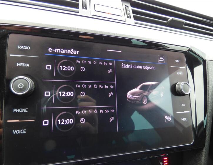 Volkswagen Passat 55