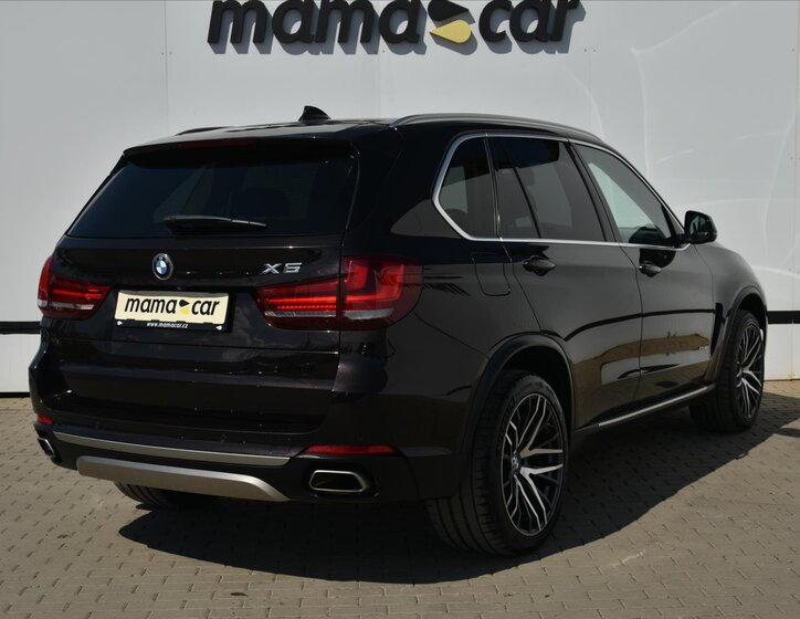 BMW X5 SUV / Terénní 3,0 l 230 kw