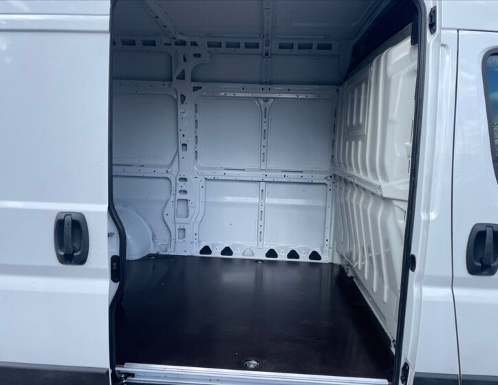 Toyota Ostatní Skříň 2,2 l 88 kw