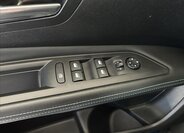 Peugeot 3008 SUV / Terénní 1,5 l 96 kw