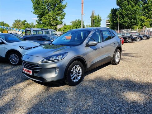 Ford Kuga SUV / Terénní 1,5 l 88 kw