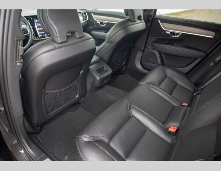 Volvo V90 Kombi 2,0 l 173 kw