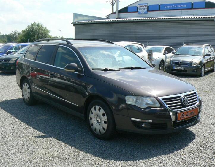 Volkswagen Passat 1