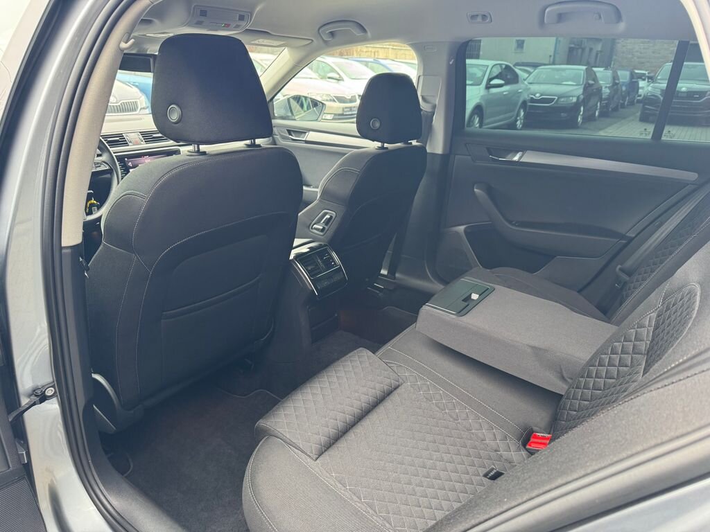 Škoda Superb Kombi 2,0 l 140 kw