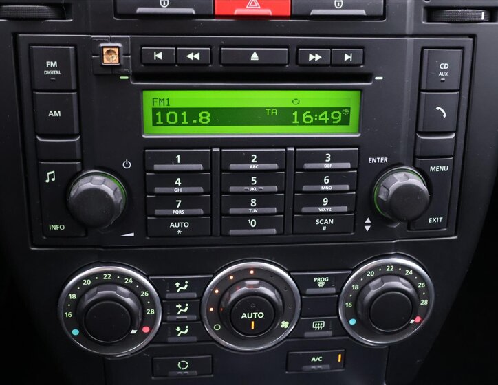 Land Rover Freelander SUV 2,2 l 140 kw