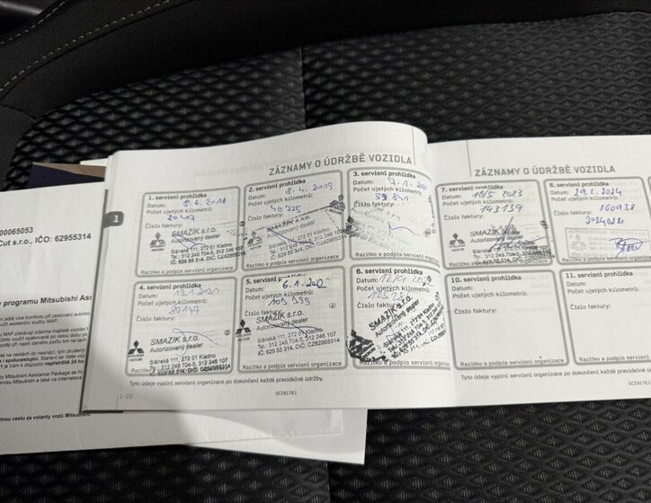 Mitsubishi Outlander SUV / Terénní 2,3 l 110 kw