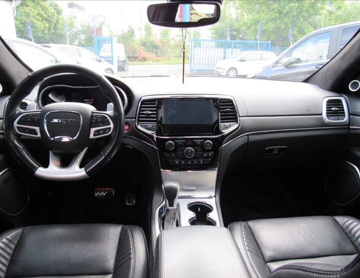 Jeep Grand Cherokee SUV / Terénní 6,4 l 344 kw