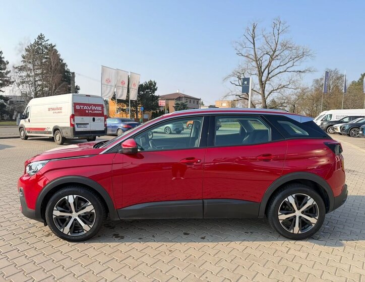 Peugeot 3008 SUV / Terénní 1,2 l 96 kw