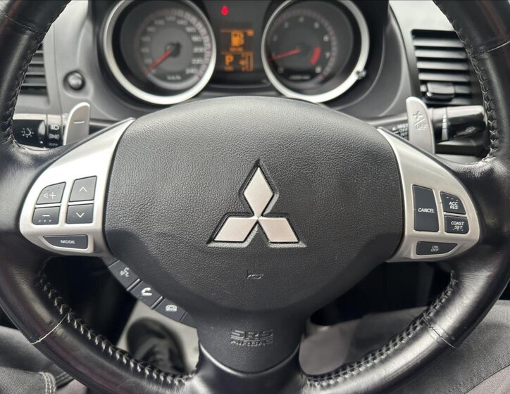 Mitsubishi Lancer Sedan / Limuzína 1,8 l 105 kw