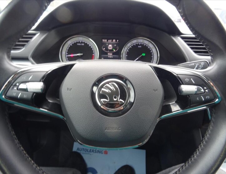 Škoda Superb Kombi 1,6 l 88 kw