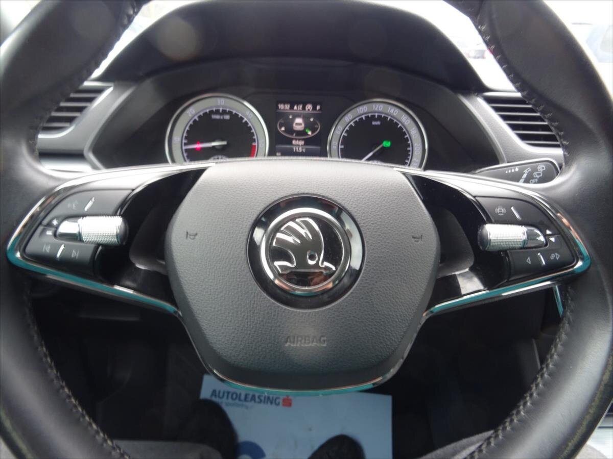 Škoda Superb Kombi 1,6 l 88 kw