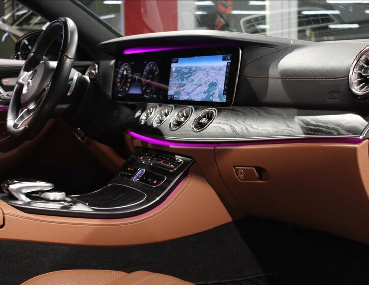 Mercedes-Benz Třídy E 23