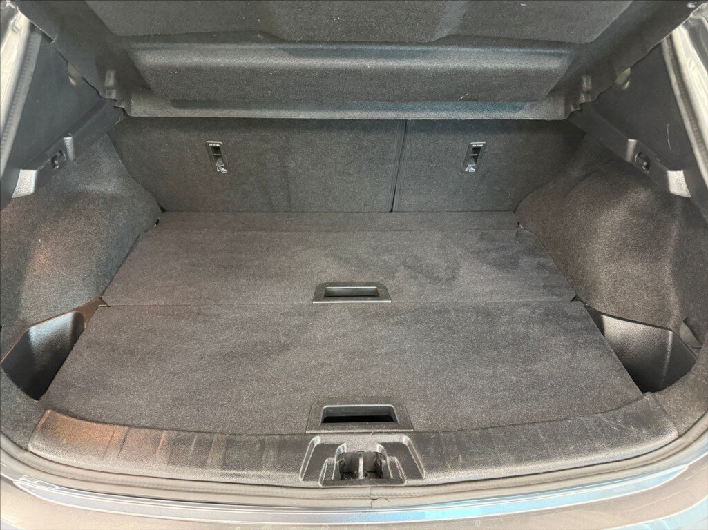 Nissan Qashqai SUV / Terénní 1,2 l 85 kw