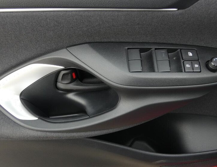 Mazda 2 Hatchback 1,5 l 68 kw