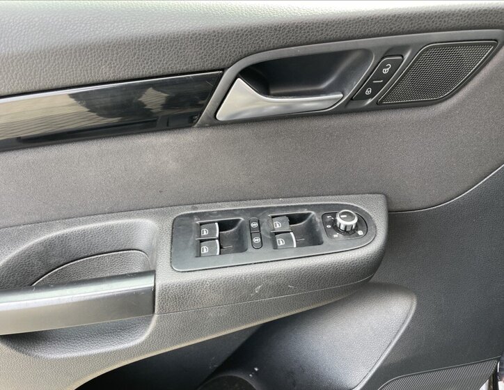 Seat Alhambra Kombi 1,4 l 110 kw