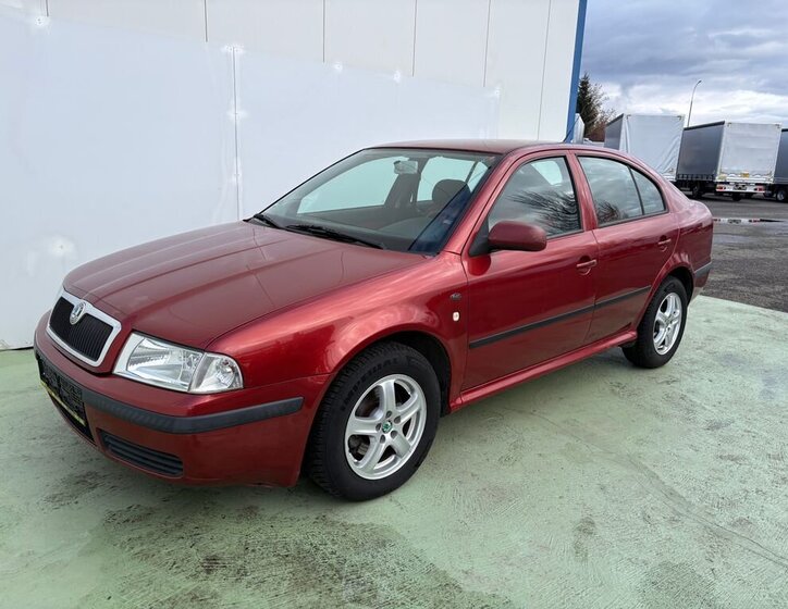 Škoda Octavia Liftback 2,0 l 85 kw