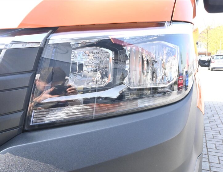 Volkswagen Crafter Skříň 2,0 l 103 kw