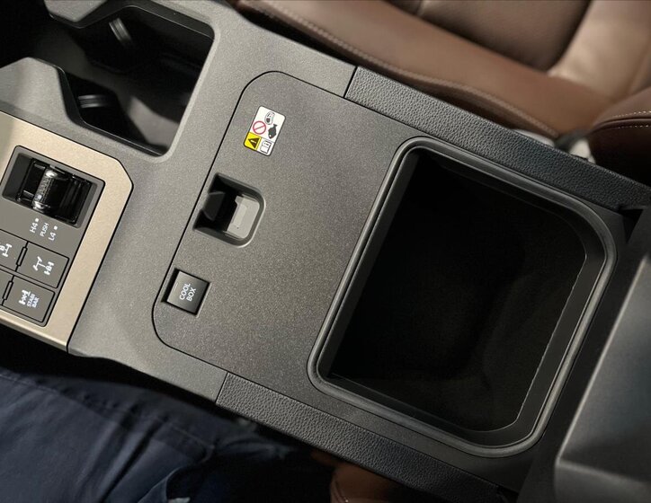 Toyota Land Cruiser 15