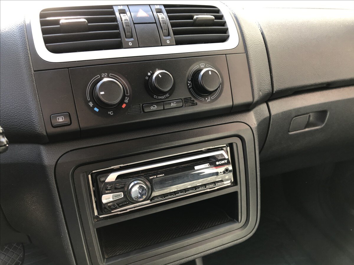 Škoda Roomster Kombi 1,2 l 51 kw