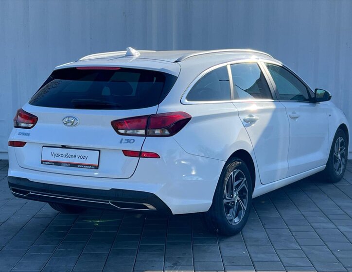 Hyundai i30 Kombi 1,5 l 117 kw