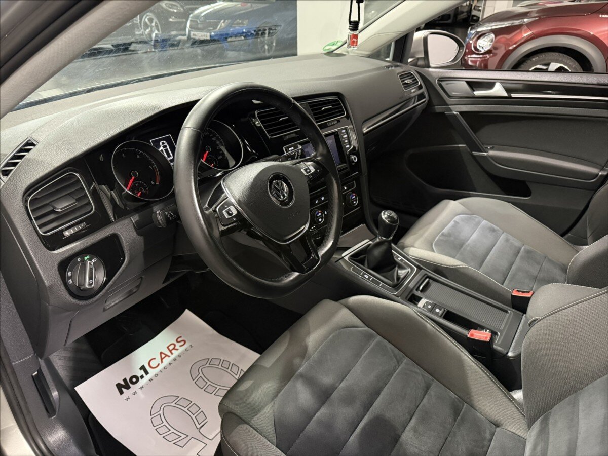 Volkswagen Golf Kombi 2,0 l 110 kw