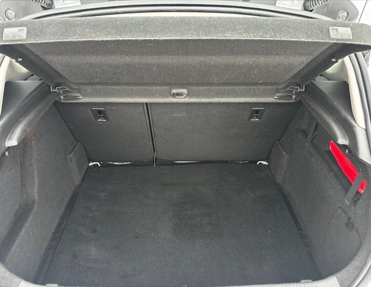 Opel Astra Hatchback 1,6 l 85 kw