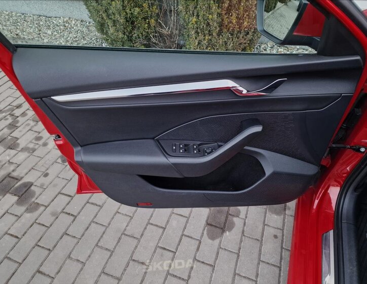 Škoda Octavia Liftback 1,5 l 110 kw