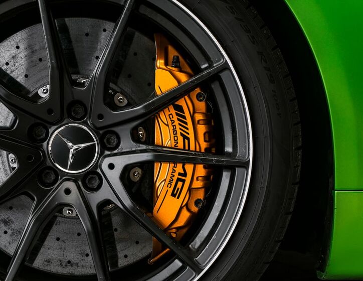 Mercedes-Benz AMG GT 13