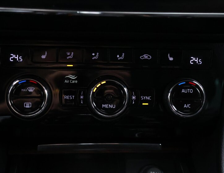 Škoda Superb Kombi 2,0 l 140 kw