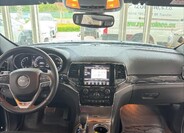 Jeep Grand Cherokee 12