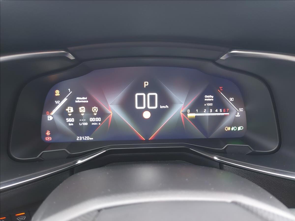 DS Automobiles DS7 Crossback SUV / Terénní 1,6 l 133 kw