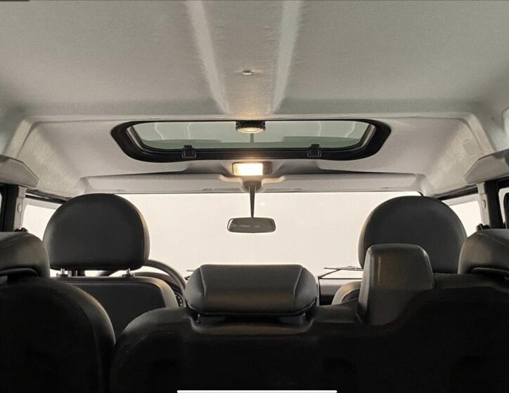 Land Rover Defender Ostatní 2,2 l 90 kw