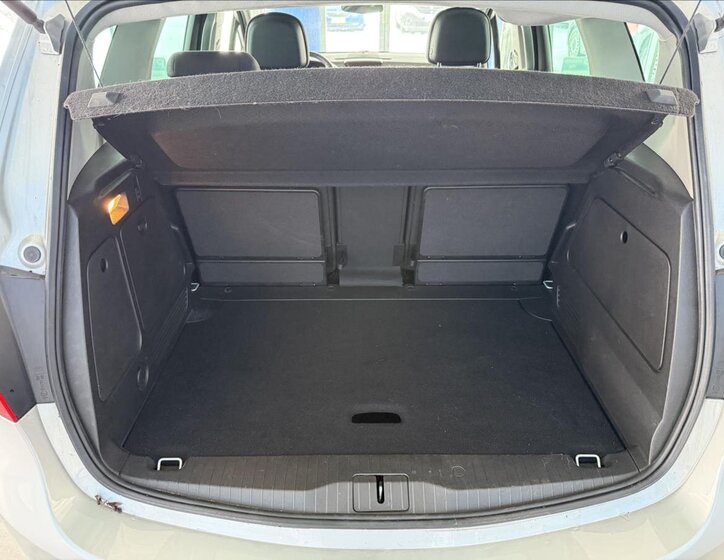 Opel Meriva MPV 1,4 l 88 kw