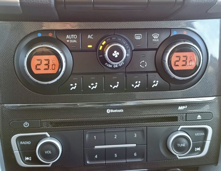 Renault Koleos SUV / Terénní 2,0 l 127 kw