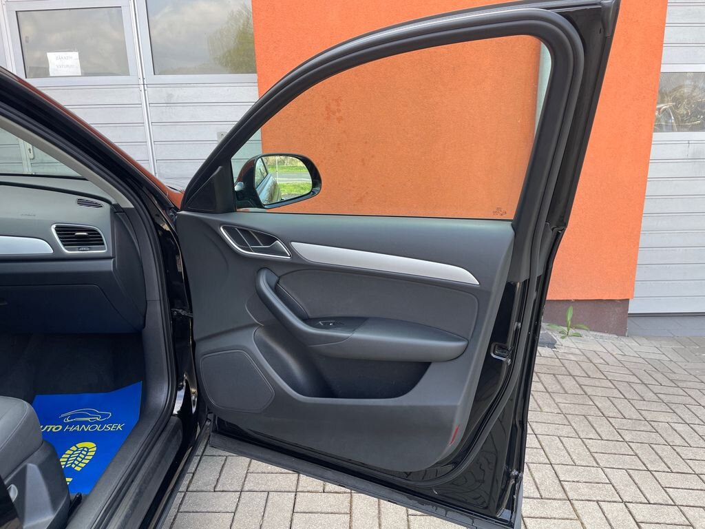 Audi Q3 SUV / Terénní 2,0 l 110 kw