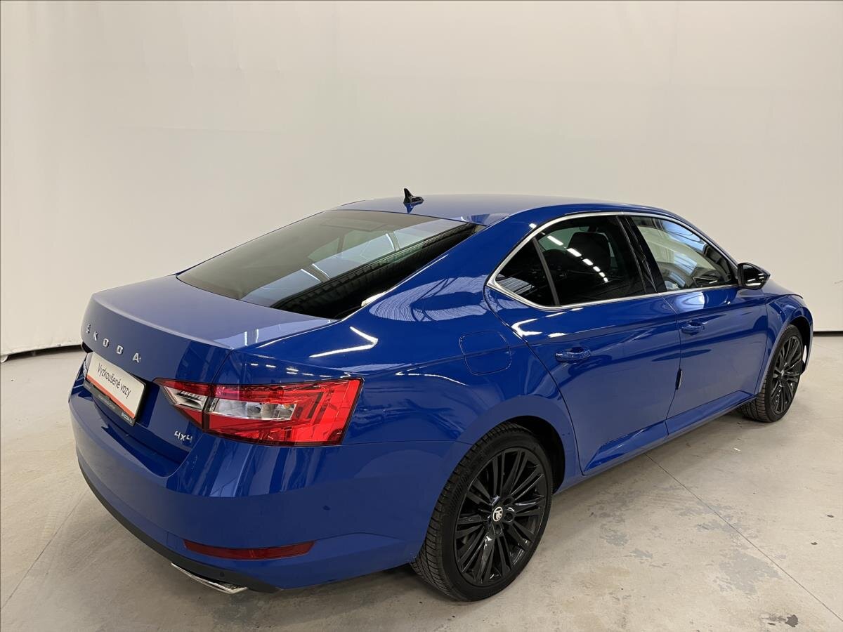 Škoda Superb Liftback 2,0 l 206 kw