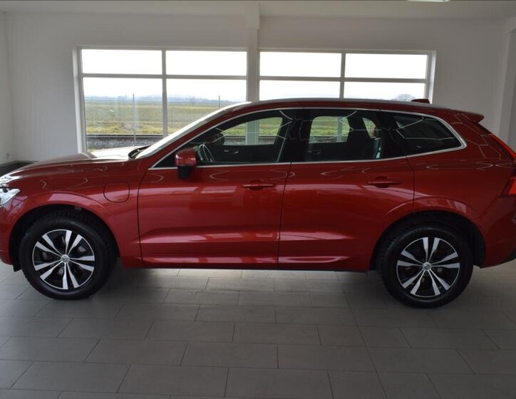 Volvo XC60 SUV / Terénní 2,0 l 223 kw