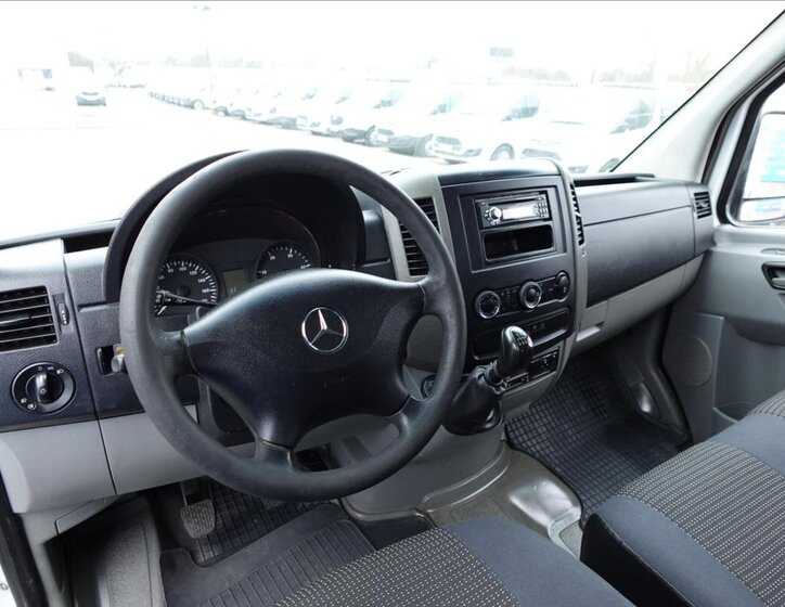 Mercedes-Benz Sprinter Valník 2,1 l 95 kw