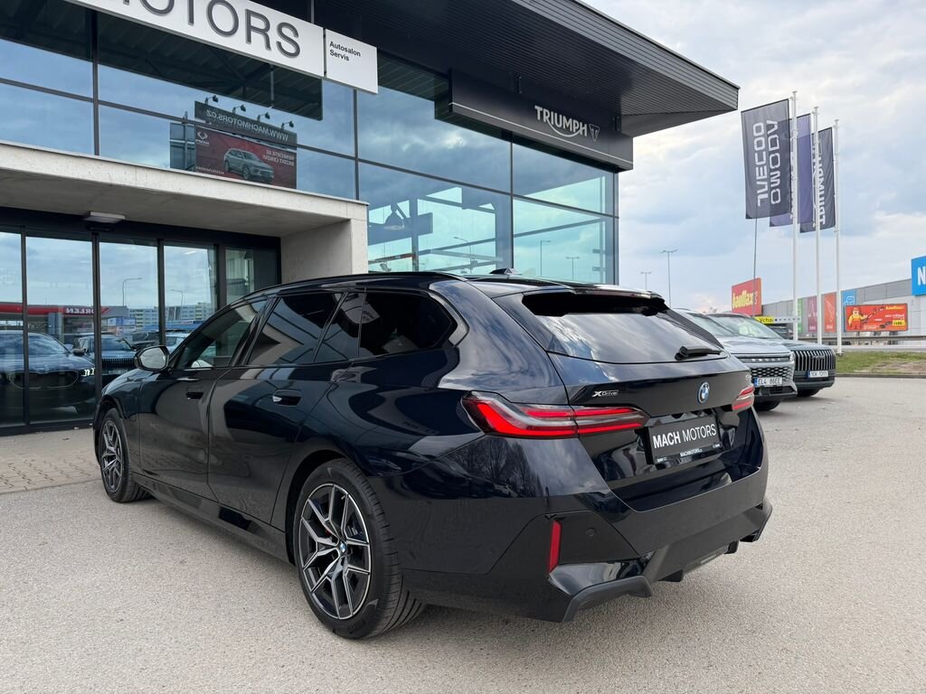 BMW Řada 5 Kombi 3,0 l 360 kw